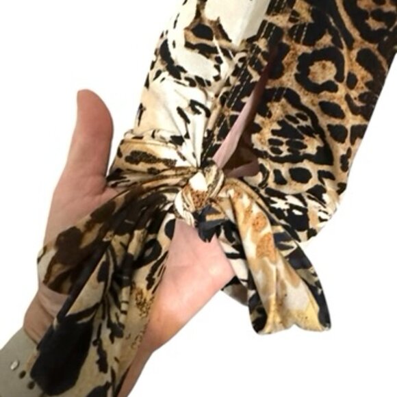 PERFECT for FALL /TRANSITIONAL PRETTY PRINT TOP PLUS 18/20 #3 - Picture 5 of 8